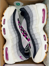 Load image into Gallery viewer, Nike Air Max 95 SB Cactus Flower
