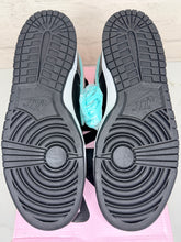 Load image into Gallery viewer, Nike SB Dunk Low Diamond Supply Co. Black Diamond (2018) - 11.5M
