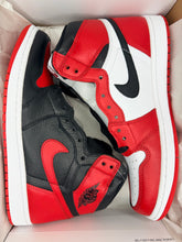 Load image into Gallery viewer, Jordan 1 Retro High Homage To Home (Non-numbered)
