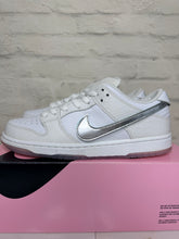 Load image into Gallery viewer, Nike SB Dunk Low Diamond Supply Co. White Diamond (2018)
