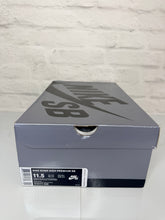 Load image into Gallery viewer, Nike SB Dunk High Silver Box (2016) - 11.5M
