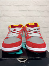 Load image into Gallery viewer, Nike SB Dunk Low Rukus Crawfish (2014) - 10M
