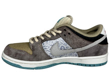 Load image into Gallery viewer, Nike SB Dunk Low Big Money Savings (Preowned)
