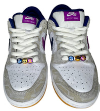 Load image into Gallery viewer, Nike SB Dunk Low Rayssa Leal (Preowned)
