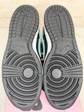 Load image into Gallery viewer, Nike SB Dunk Low Diamond Supply Co. Black Diamond (2018) - 11M
