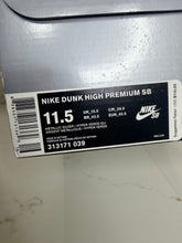 Load image into Gallery viewer, Nike SB Dunk High Silver Box (2016) - 11.5M
