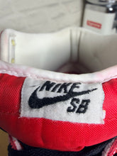 Load image into Gallery viewer, Nike SB Dunk High Shoe Goo (2008) - 10.5M
