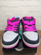 Load image into Gallery viewer, Nike SB Dunk Low Disposable (2014) - 9M

