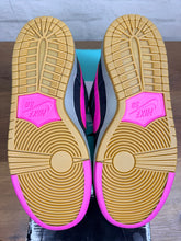Load image into Gallery viewer, Nike SB Dunk Low Disposable (2014) - 9M
