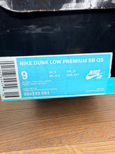 Load image into Gallery viewer, Nike SB Dunk Low Disposable (2014) - 9M
