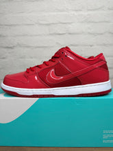 Load image into Gallery viewer, Nike SB Dunk Low Red Patent Leather (2015) - 13M
