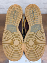 Load image into Gallery viewer, Nike SB Dunk Low Brown Pack (2002) - 10M
