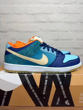Load image into Gallery viewer, Nike SB Dunk Low MIA Skate Shop (2013) - 13M
